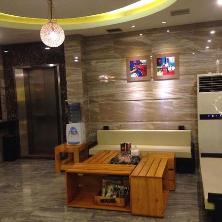 ג'קרטה Mustika Gajah Mada Hotel מראה חיצוני תמונה